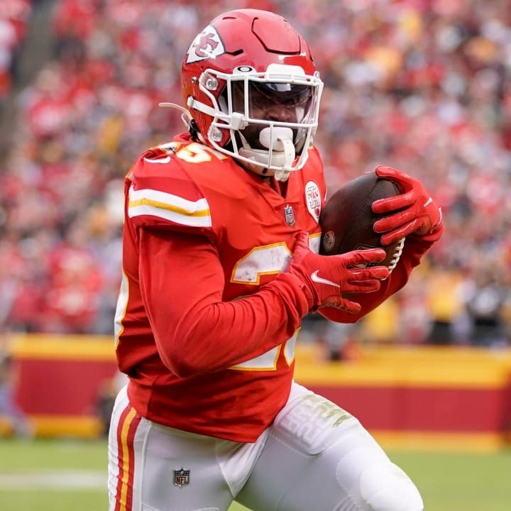 Chiefs activate RB Clyde Edwards-Helaire from IR