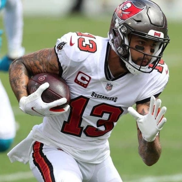 Mike Evans — Bio, Childhood and youth, Football career, Personal life,  Achievements 2023