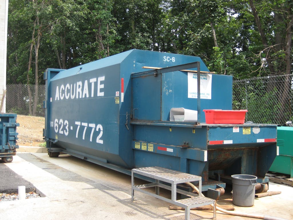 Trash Compactors | Commercial and Industrial Compactors - Accurate ...