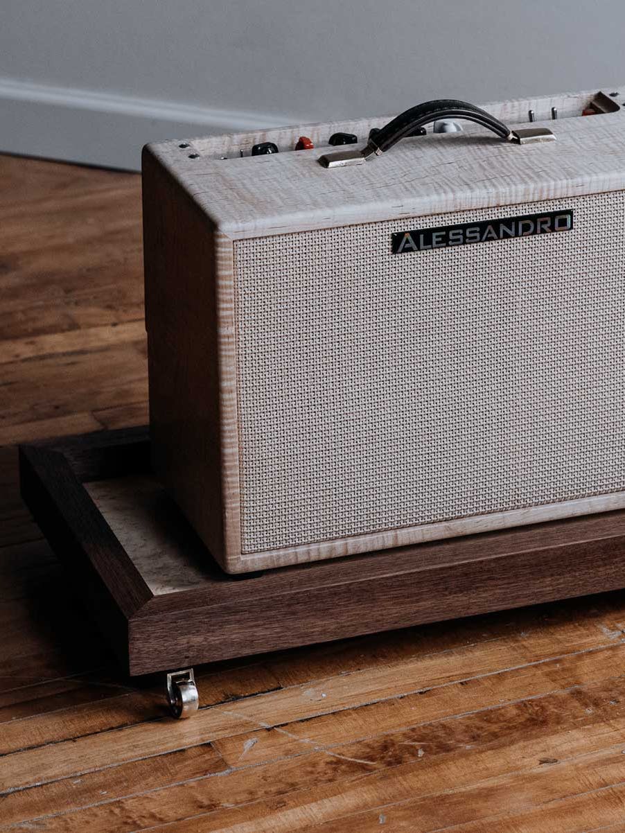 alessandro wooden guitar amp stand
