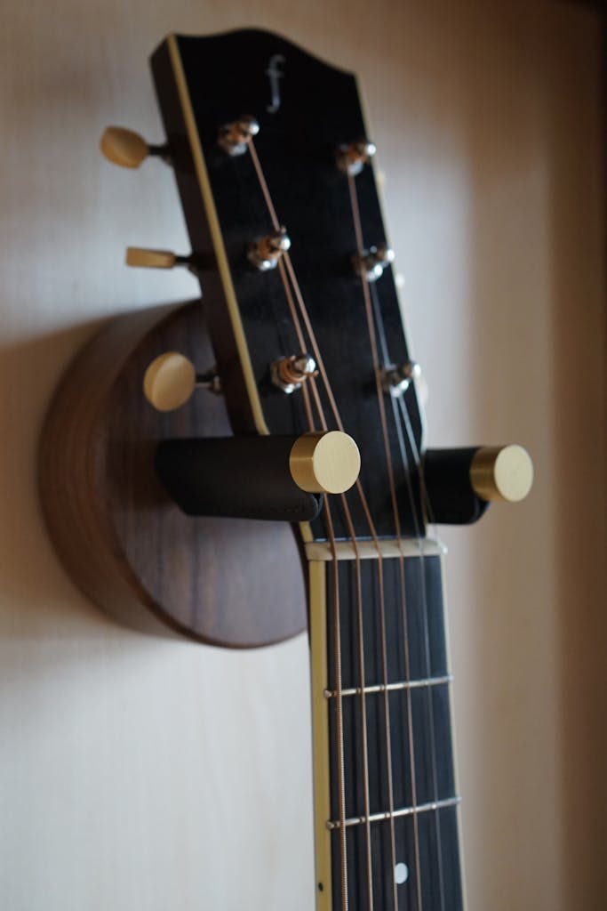 flammang acoustic guitar wall mount hanger