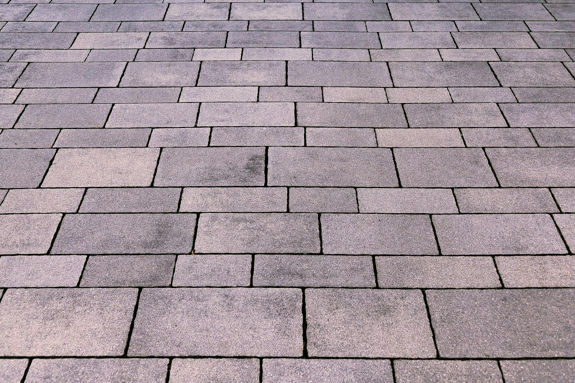 Choosing the Best Type of Paving Stones for Your Patio Project