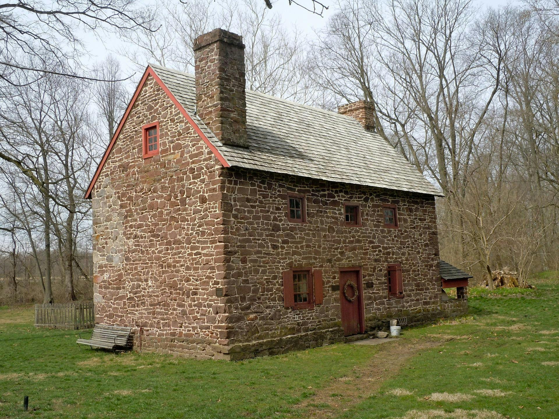 Stone masonry home