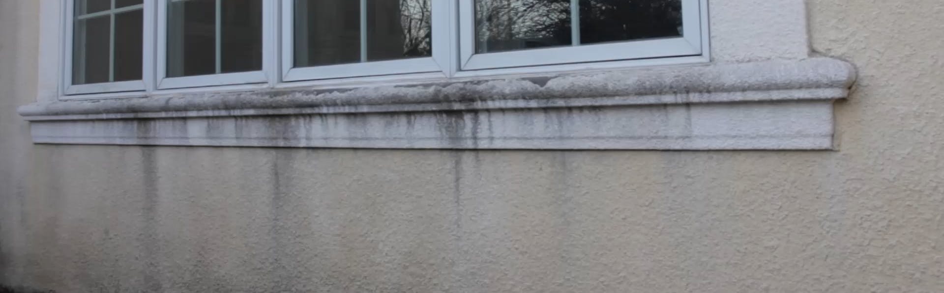 stucco tears are a sign of serious moisture issues