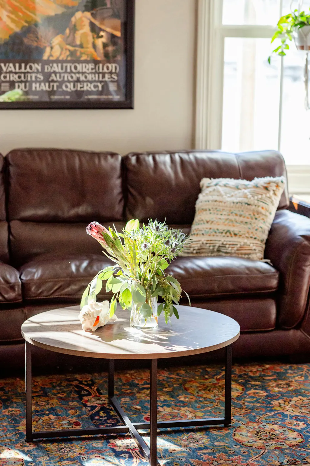 Media Proper office lounge