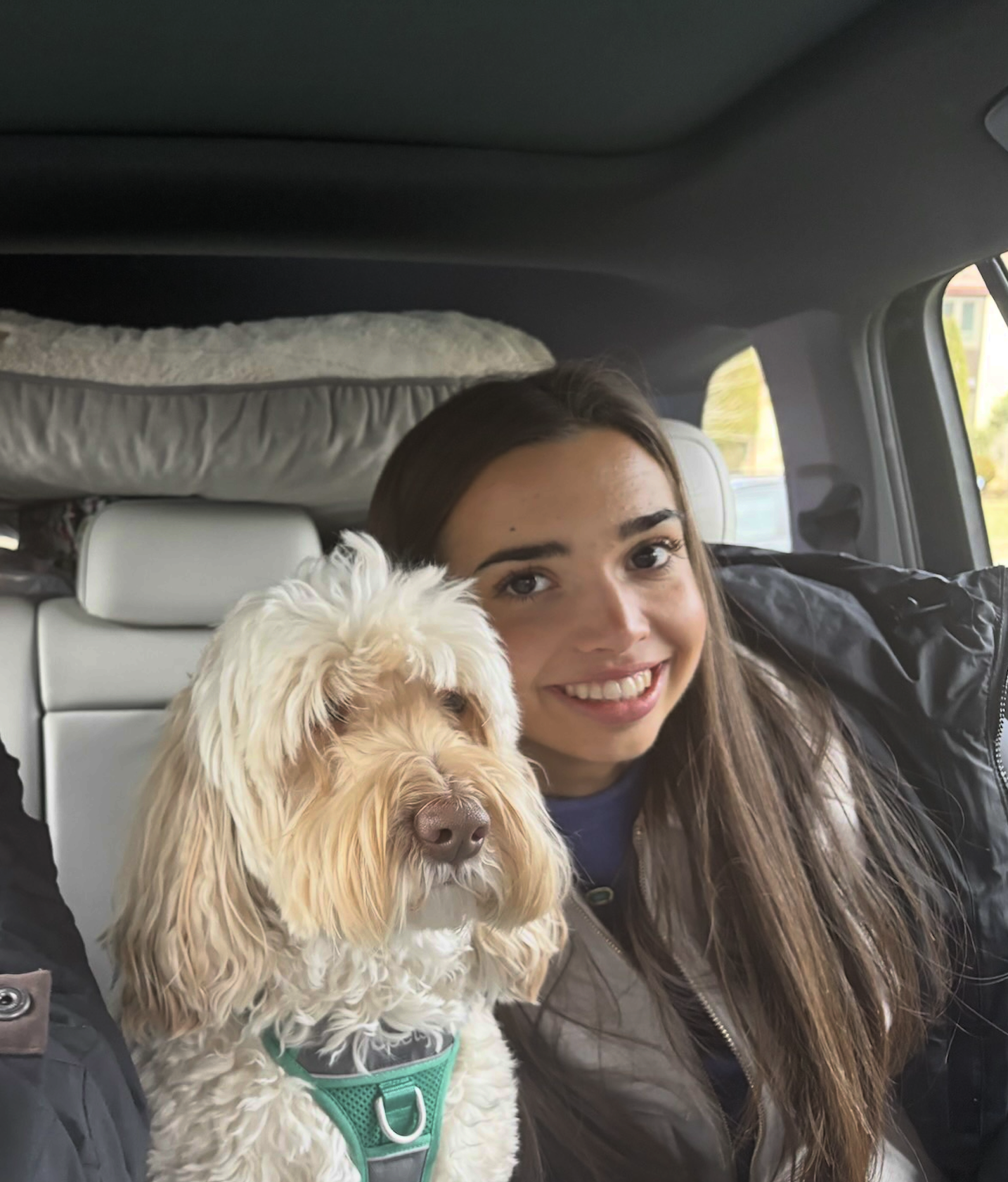 Shannon on a road trip with Belle.