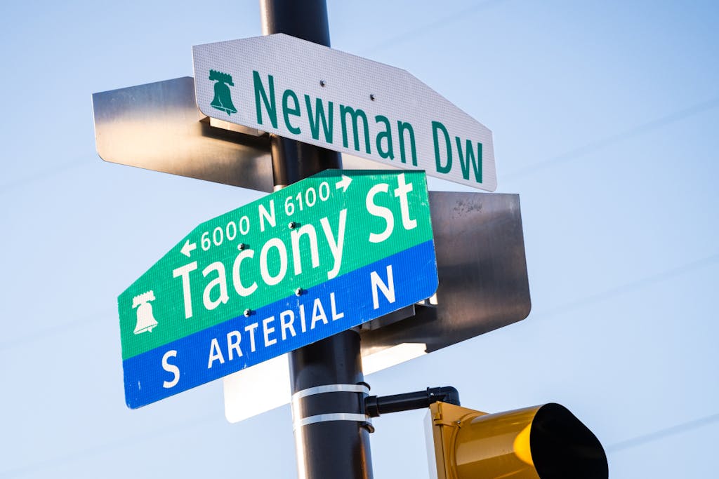 newman street sign