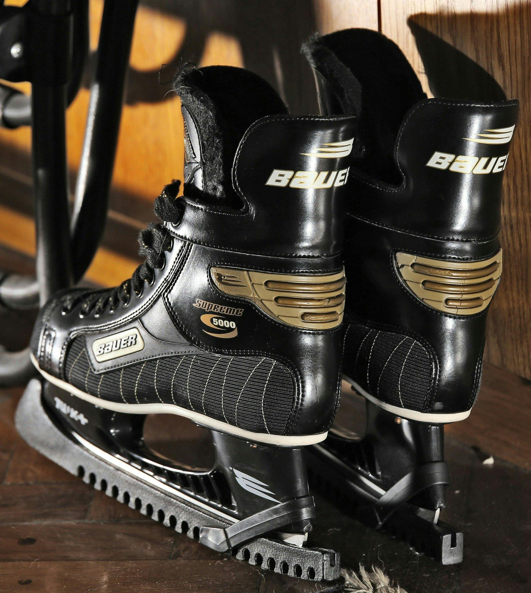 Ice skates that store attach to shoes