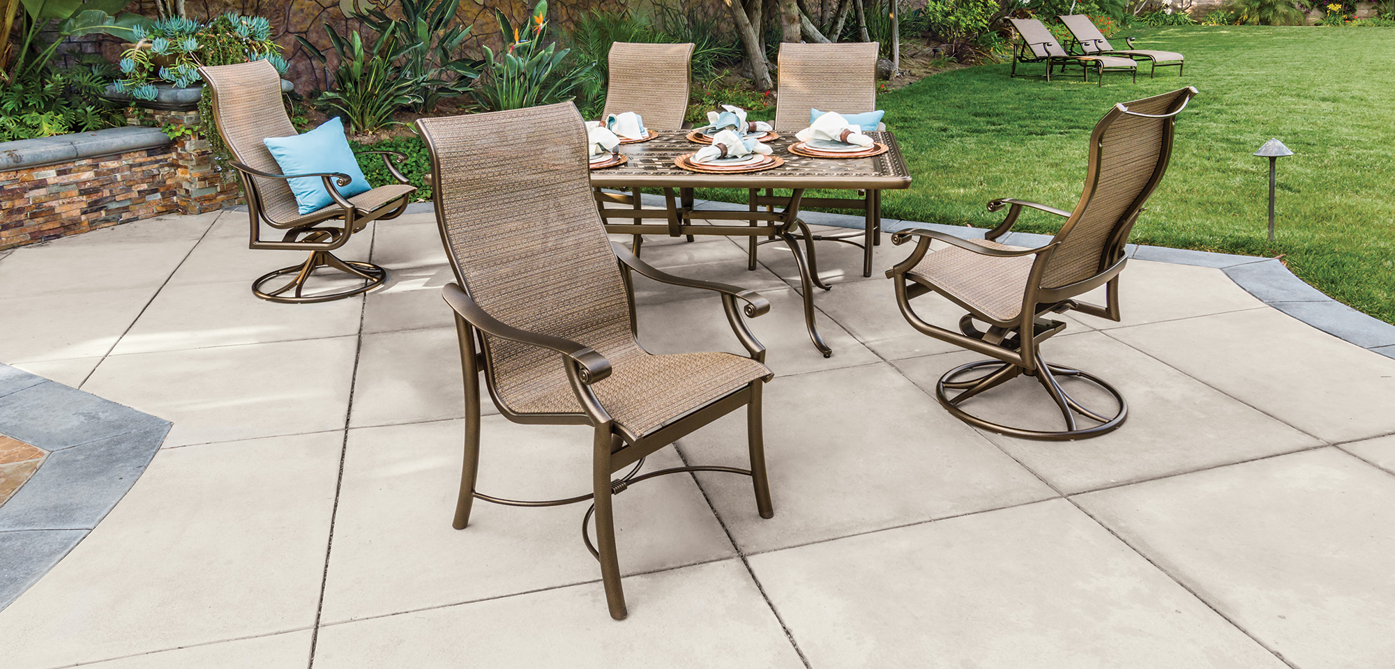 Tropitone discount patio set