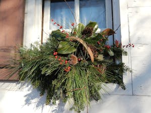 christmas green porch decorations