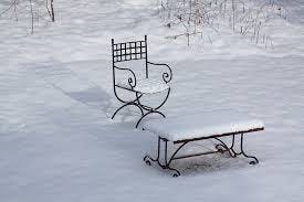storing outdoor furniture during cold weather