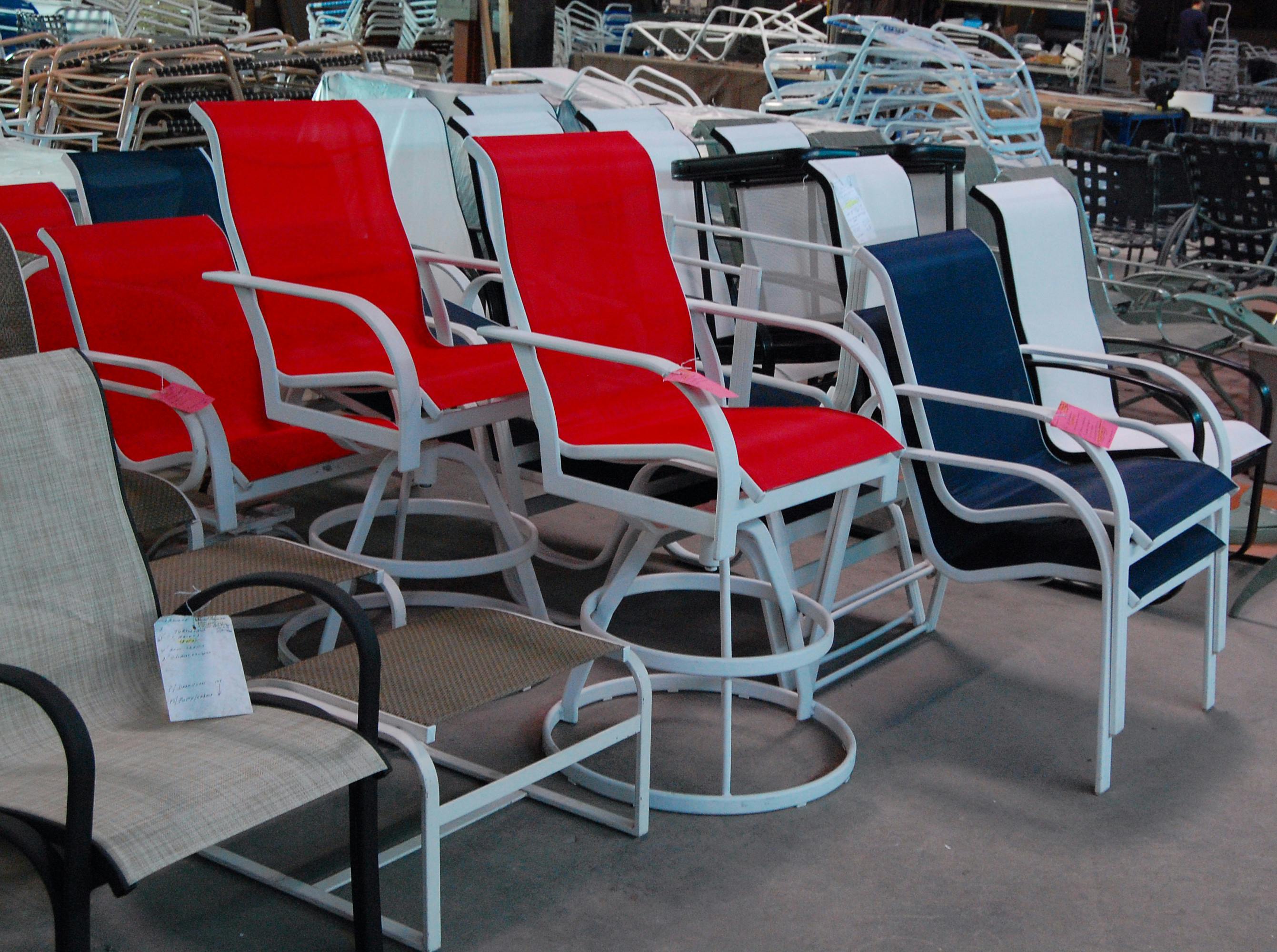 Slingback aluminum patio deals chairs