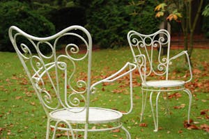 wet wrought iron chairs